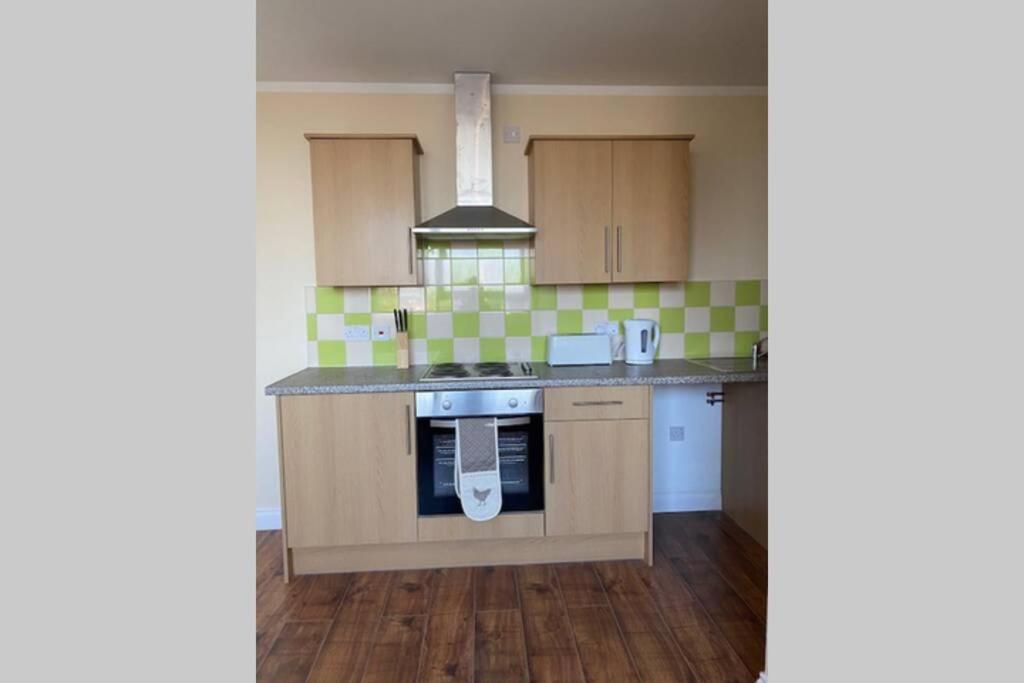 3 Bed Contemporary Crewe Apartment Kültér fotó